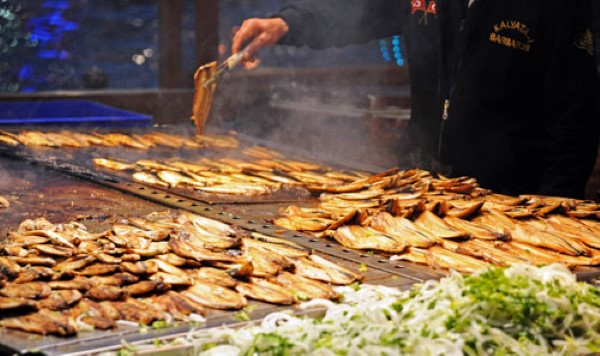 Turkish fish and bread