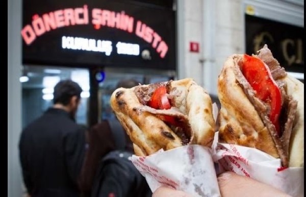 Where to find the best döner kebab in Istanbul?